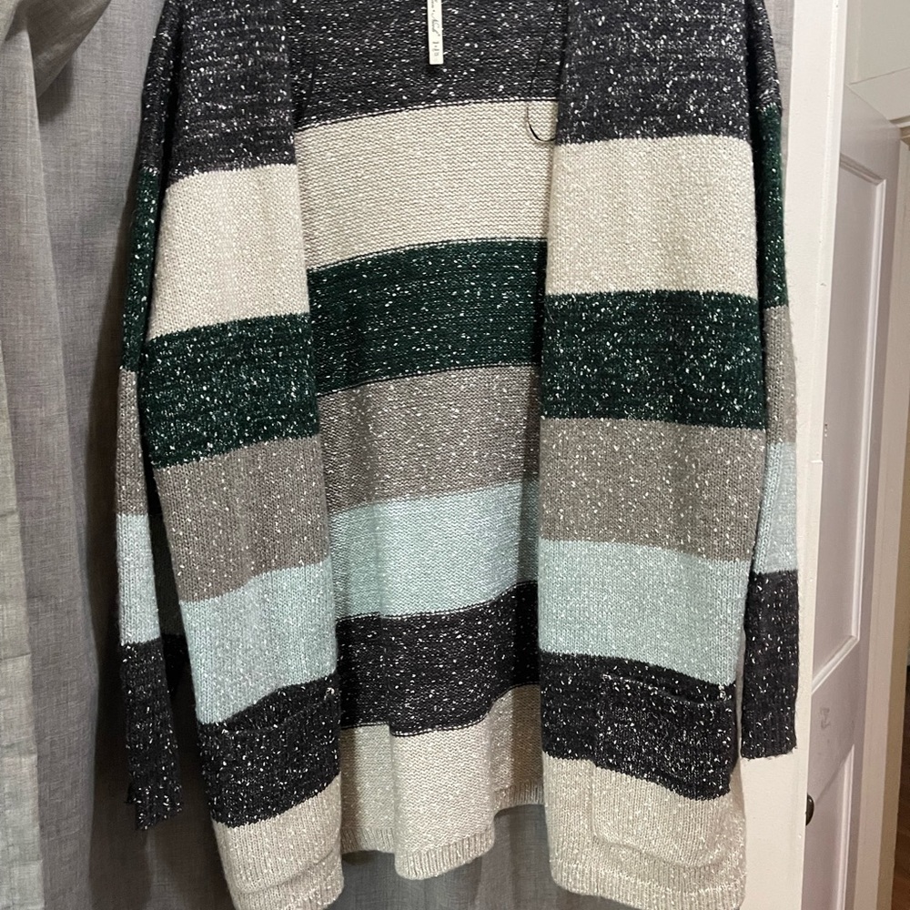 Woman’s Cardigan
